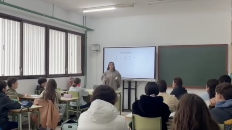 Imagen del videoclip del alumnado del IES Ricardo Delgado Vizcaíno