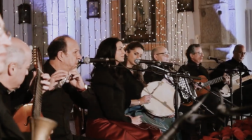 Aliara durante una actuación