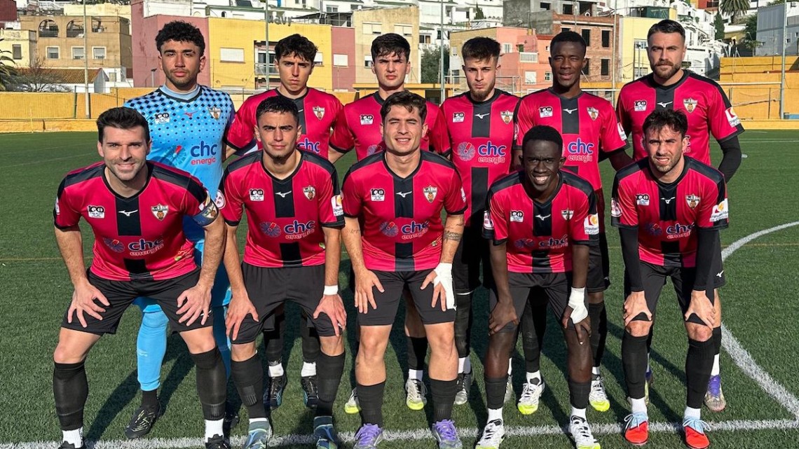 Once titular del Pozoblanco ante el Ceuta B