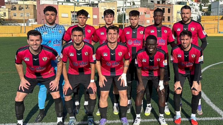 Once titular del Pozoblanco ante el Ceuta B