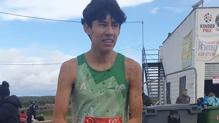 El atleta Lucas Jony Milla tras finalizar la prueba