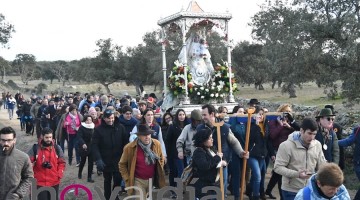 Traslado de la Virgen de Luna en una de las romerías pozoalbenses