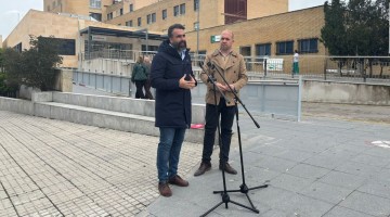 Alberto Mayoral y Rafael Villarreal durante su intervención ante los medios