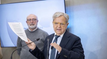 Salvador Fuente durante la rueda de prensa