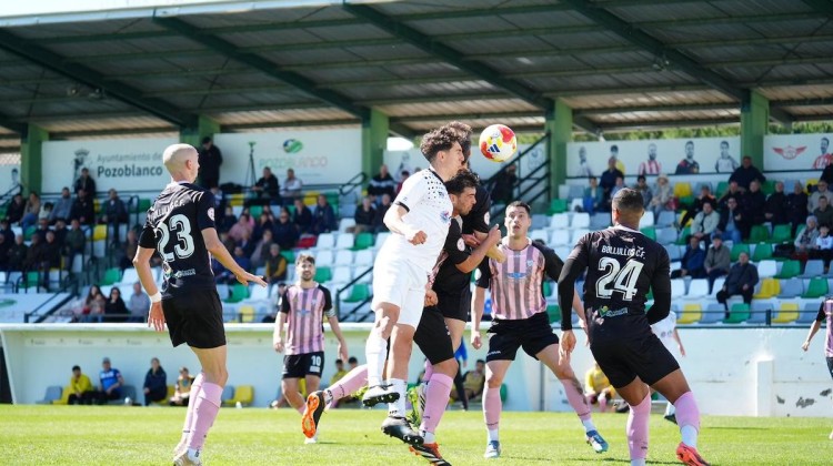 Una acción en un partido del Pozoblanco