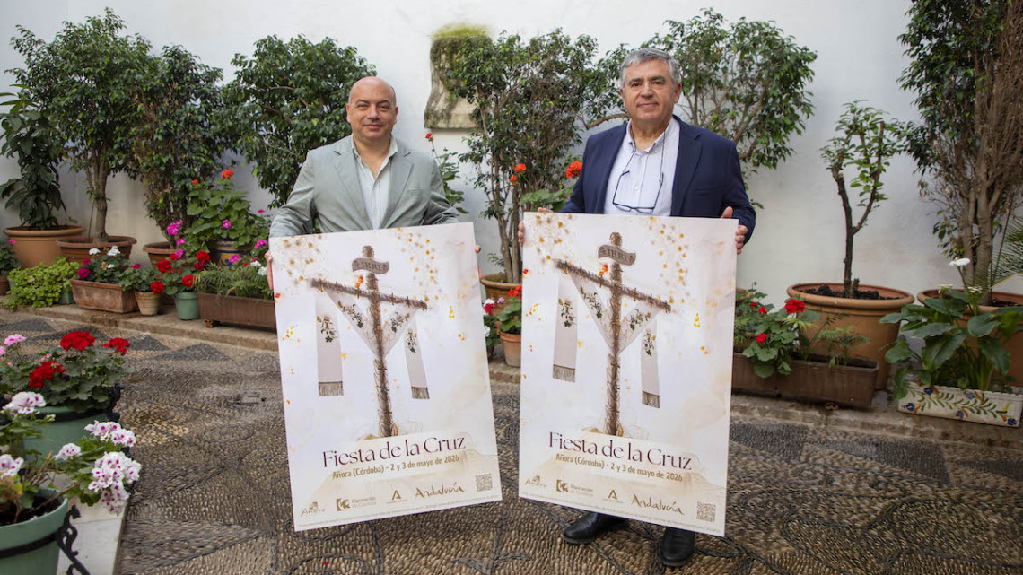 Gabriel Duque y Bartolomé Madrid en la presentación de la Fiesta De la Cruz de Añora