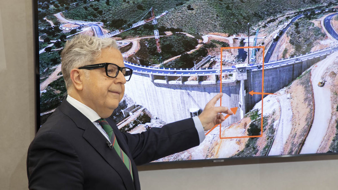 Salvador Fuentes durante la rueda de prensa