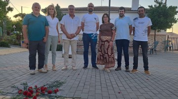 Miembros de la asociación durante un acto