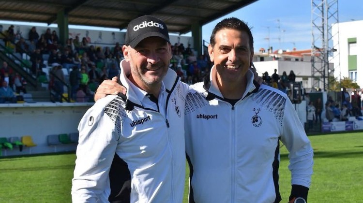 Moisés Arévalo, a la izquierda, será el nuevo presidente de la Escuela de Fútbol Base
