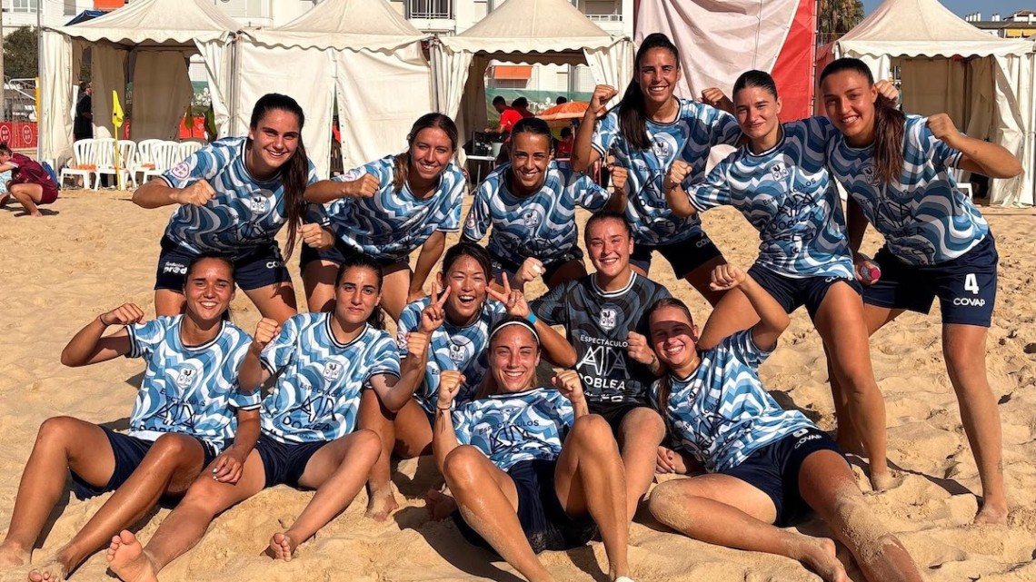 El equipo celebra las victorias