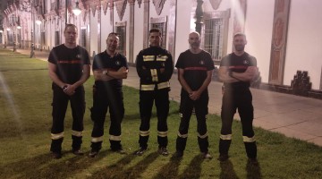 Los bomberos que han viajado hasta Ávila