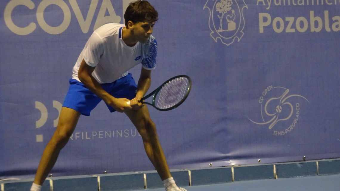 Izan Almazan