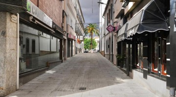 Vista de la calle Maestro Don Camilo con las obras ya finalizadas
