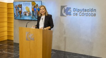 La delegada de Igualdad, Auxiliadora Moreno, durante la presentación del consejo