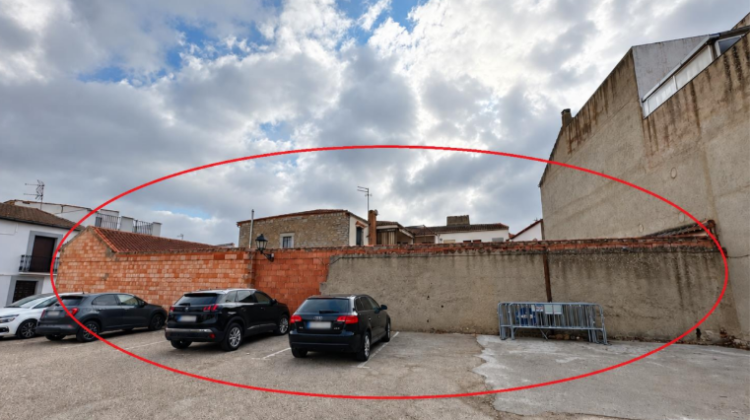 Aparcamiento en el que se situará el mural ganador del concurso.