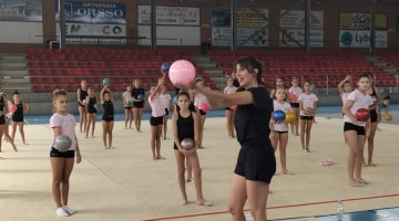 Un momento de la masterclass de Almudena Cid en Pozoblanco.