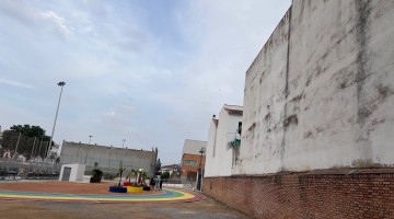 El mural se pintará sobre la pared lateral del Polideportivo Municipal.