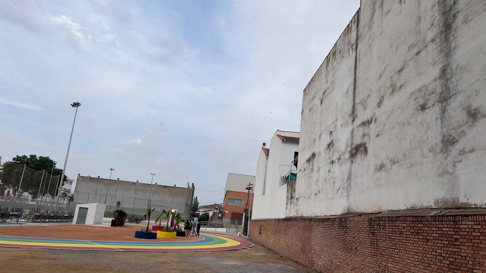 Villanueva de Córdoba Launches €9,000 Mural Contest for Municipal Sports Center